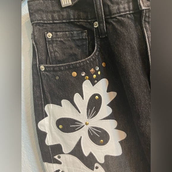 NWT BDG ‘90s Mid-Rise Bootcut Embellished embroidered western jeans size 26 - Picture 8 of 13
